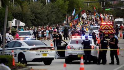 В США грузовик протаранил гей-парад: погиб один человек - eadaily.com