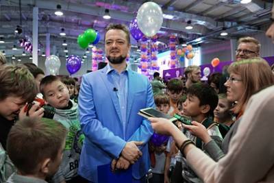 Николай Дроздов - Российский комик рассказал о запрещенной в КВН шутке о ведущем Первого канала - lenta.ru
