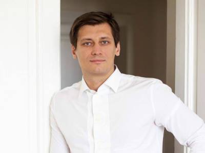 Алексей Навальный - Дмитрий Гудков - «О!Пять!Росбалт»: Дмитрий Гудков об эмиграции и оппозиции, выборах в Госдуму, Навальном в тюрьме, Путине и Байдене - rosbalt.ru
