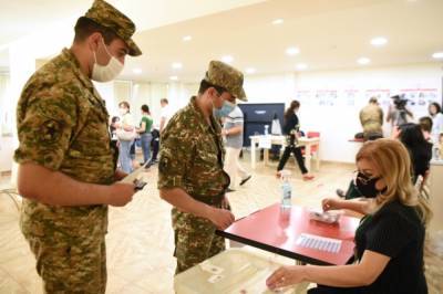 В Армении возле избирательного участка произошла стрельба - aif.ru - Араратская обл.