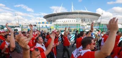 Матчи ЧЕ-2020 по футболу в Санкт-Петербурге вызвали восхищение иностранных болельщиков - newsland.com - Москва - Санкт-Петербург