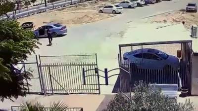 Видео: приехал в школу Негева с оружием и открыл огонь по людям - vesty.co.il