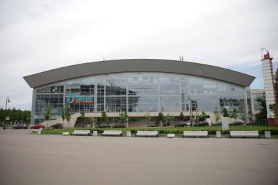В понедельник Евро-2020 опять ограничит въезд на Крестовский остров - spb.mk.ru - Финляндия