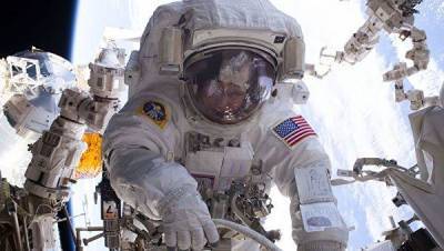 Астронавты на МКС выйдут в открытый космос для монтажа солнечных панелей - trend.az
