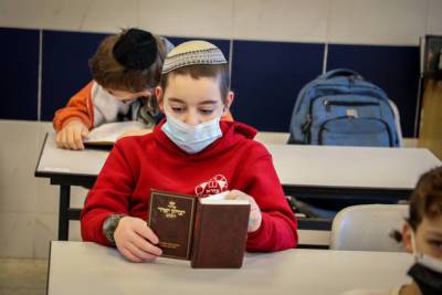 Хези Леви - Минздрав Израиля готов ввести обязательную вакцинацию для подростков от 12 до 15 лет - nashe.orbita.co.il