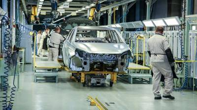 Николя Мор - АвтоВАЗ с 2023 года начнет производство Lada выше 1 млн рублей - iz.ru