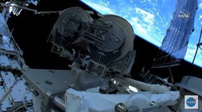 Тамара Песке - Астронавты с МКС совершили выход в открытый космос и записали это на видео - enovosty.com