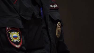 Неизвестный пытался изнасиловать турчанку в подъезде на Лабораторной улице - piter.tv - Турция
