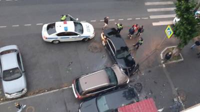 После жёсткого ДТП водитель убежал с места происшествия в Тюмени (Видео) - nashgorod.ru - Тюмень