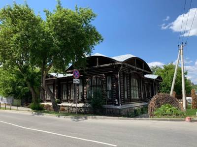В Екатеринбурге реставрируют старинную усадьбу. Дом станет лекторием для дизайнеров - znak.com - Екатеринбург