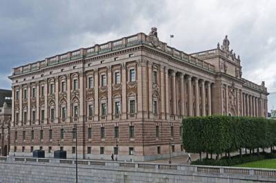 Стефан Левен - Ираклий Гарибашвили - Парламент Швеции впервые вынес вотум недоверия премьер-министру - aif.ru - Грузия - Швеция