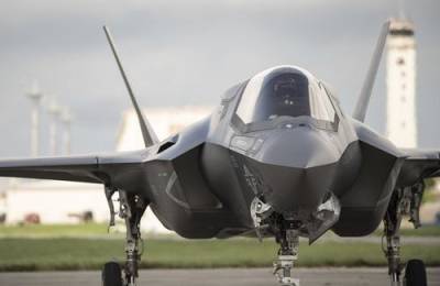 National Interest: в случае войны F-35 не спасут НАТО от ударов российских ракетоносцев Ту-160 на Балтике - argumenti.ru - Россия - Балтика