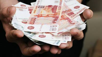Экономист оценил идею о раздаче денег россиянам во время пандемии - gazeta.ru