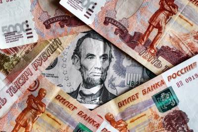 Эльвира Набиуллина - Константин Ордов - Инфляция и отказ от доллара: эксперты объяснили экономическую политику в стране - vm.ru