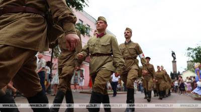 Атмосферу последнего мирного дня 1941 года воссоздали в центре Бреста - belta.by