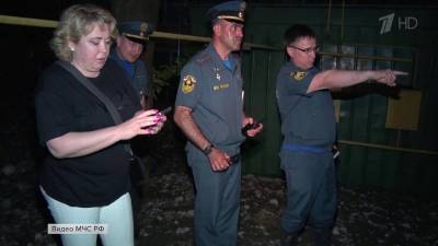 В Крыму спасатели, военные и добровольцы четвертые сутки ликвидируют последствия сильнейших ливней - 1tv.ru - Крым - Симферополь