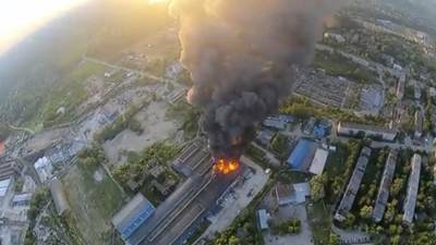 Склад в Московской области горит на площади 3 тыс. кв. м - iz.ru - Москва - Израиль - Московская обл. - район Рузский