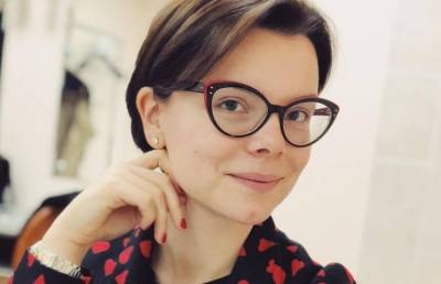 Евгений Петросян - Татьяна Брухунова - Елена Степаненко - Молодая жена Петросяна покинула Россию после дележки имущества - pupolita.ru - Мальдивы