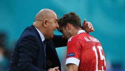 Станислав Черчесов - Артем Дзюба - Черчесов заявил, что ему предстоит сделать боеспособную команду к отборочным матчам ЧМ - gazeta.ru - Дания