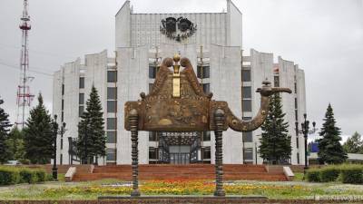 Власти Челябинска приказали перепахать единственный путь для колясок рядом с мэрией - newdaynews.ru - Челябинск