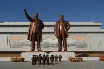 Ким Ченын - Ким Ечжон - Сестра Ким Чен Ына посоветовала США проявить осторожность в трактовке сигналов из КНДР - versia.ru - Вашингтон - КНДР - Пхеньян - Корея