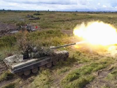Под Калининградом по ночам закружила «Танковая карусель» - vpk-news.ru - Калининград