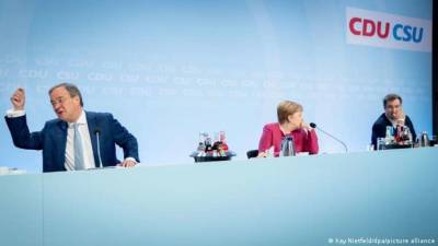 Ангела Меркель - Партийные соратники Меркель потребовали прекращения заигрываний с Россией - lenta.ua - Россия - Германия - Хдс