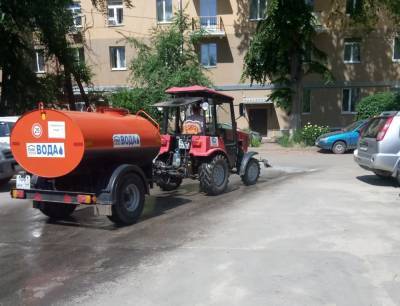 Воронежские УК увеличили расход воды на полив дворов до 700 тонн в день - gorcom36.ru - Воронеж