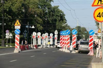 Петербуржцы стоят в пробках в жару из-за ремонта дорог во Всеволожском районе - spb.mk.ru - Ленинградская обл. - Мурманск - Петербурга - р-н Всеволожский - Всеволожск