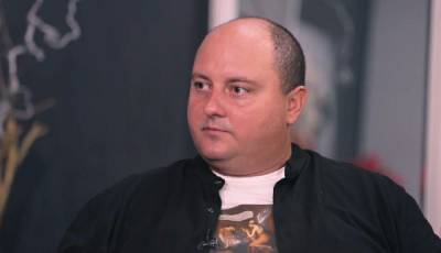 "Кудряшка Ю": звезда "Квартала" Юрий Ткач ошарашил фанатов кардинальной сменой имиджа - ukrainianwall.com