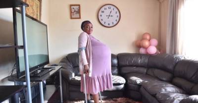 Мировую рекордсменку, которая якобы родила 10 детей за раз, насильно положили в психбольницу - reendex.ru - Юар - Йоханнесбург