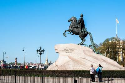 Александр Колесов - Жара в Петербурге побила рекорд 1917 года - mk.ru - Москва - Санкт-Петербург