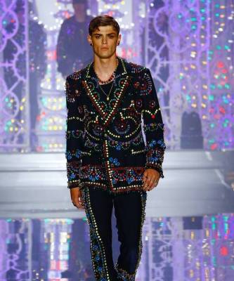 96 безупречных костюмов (и не только) в новой мужской коллекции Dolce & Gabbana - skuke.net