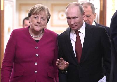 Владимир Путин - Ангела Меркель - Штайнмайер Франк-Вальтер - Путин и Меркель созвонились в День памяти и скорби - tvc.ru