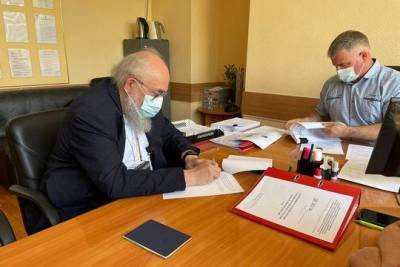 Анатолий Вассерман - Первый кандидат: Вассерман подал документы в избирательную комиссию 205 округа Москвы - versia.ru - Москва