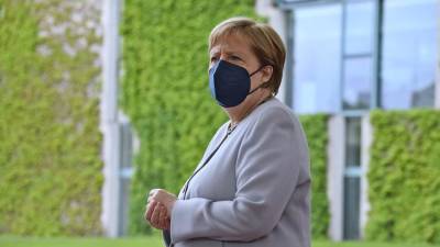 Ангела Меркель - Сначала AstraZeneca, а затем Moderna: Меркель вакцинировали двумя разными препаратами - germania.one - Берлин - Ляйен