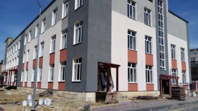 В Приозерском районе строят учебный корпус на 400 учеников - ivbg.ru - Ленинградская обл.
