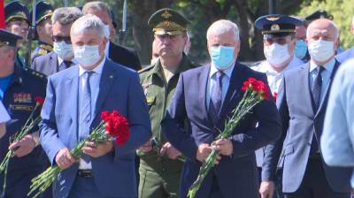 Александр Гусев - В Воронеже почтили память освободителей Родины - vestivrn.ru - Воронеж