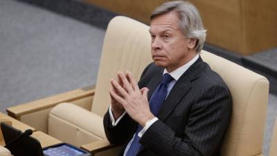 Алексей Пушков - Ольга Бузова - Иосиф Сталин - МХАТ и Бузову раскритиковали в правительстве - yur-gazeta.ru