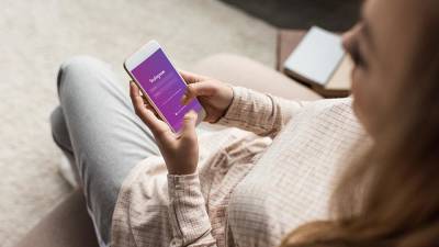 Instagram запустил в России музыку в Stories - iz.ru