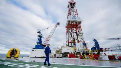 Эксперты назвали компании с самыми прибыльными акциями в 2021 году - iz.ru