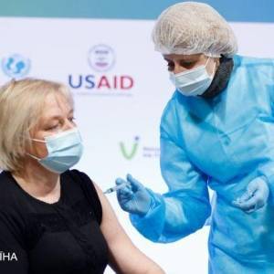 В Киеве открыли онлайн-запись на массовую вакцинацию в МВЦ на ближайшие три дня - reporter-ua.com - Киев