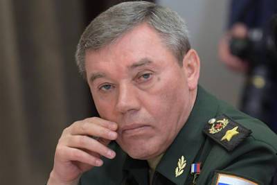 Сергей Шойгу - Владимир Путин - Валерий Герасимов - Генштаб ВС России заявил о праве применять ядерное оружие - lenta.ru