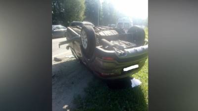 Легковушка на скорости протаранила автобус в Новой Москве - vesti.ru - Москва