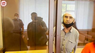 В Уфе вынесли приговор отцу, которого дочери обвинили в изнасиловании, а потом передумали - piter.tv - Башкирия - Уфа