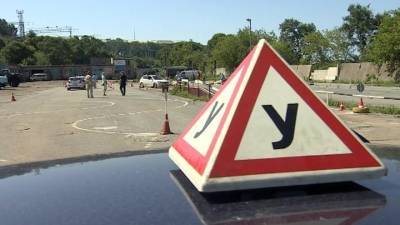 Владимир Колокольцев - От "А" до "М": ГИБДД примет часть экзаменов в автошколах - vesti.ru
