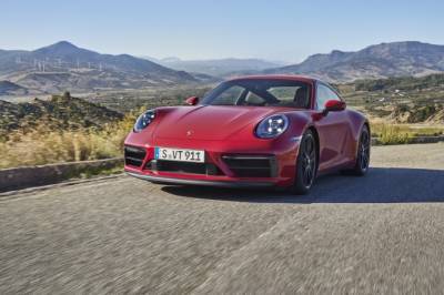Porsche - Новые модели Porsche 911 GTS доступны для заказа в России - autostat.ru