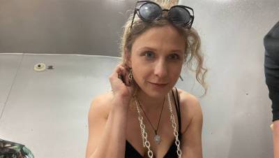 Мария Алехина - Ольга Карлова - Участницу Pussy Riot задержали за планирование акции к годовщине начала ВОВ - gazeta.ru