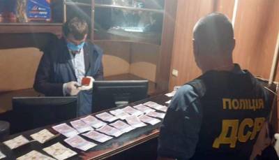 На Хмельнитчине обнаружили очередное подпольное казино - lenta.ua - Хмельницкая обл.