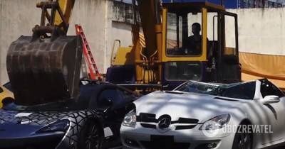 Porsche - Контрабандные автомобили премиум-класса уничтожили на Филиппинах - obozrevatel.com - Филиппины